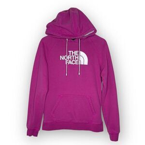 The North Face Pink White Spellout Pullover Hoodie Sweatshirt Women’s Medium